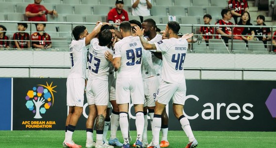 Persib Hadapi Persijap Malam Ini, Marc Klok Tegaskan Target Tiga Poin